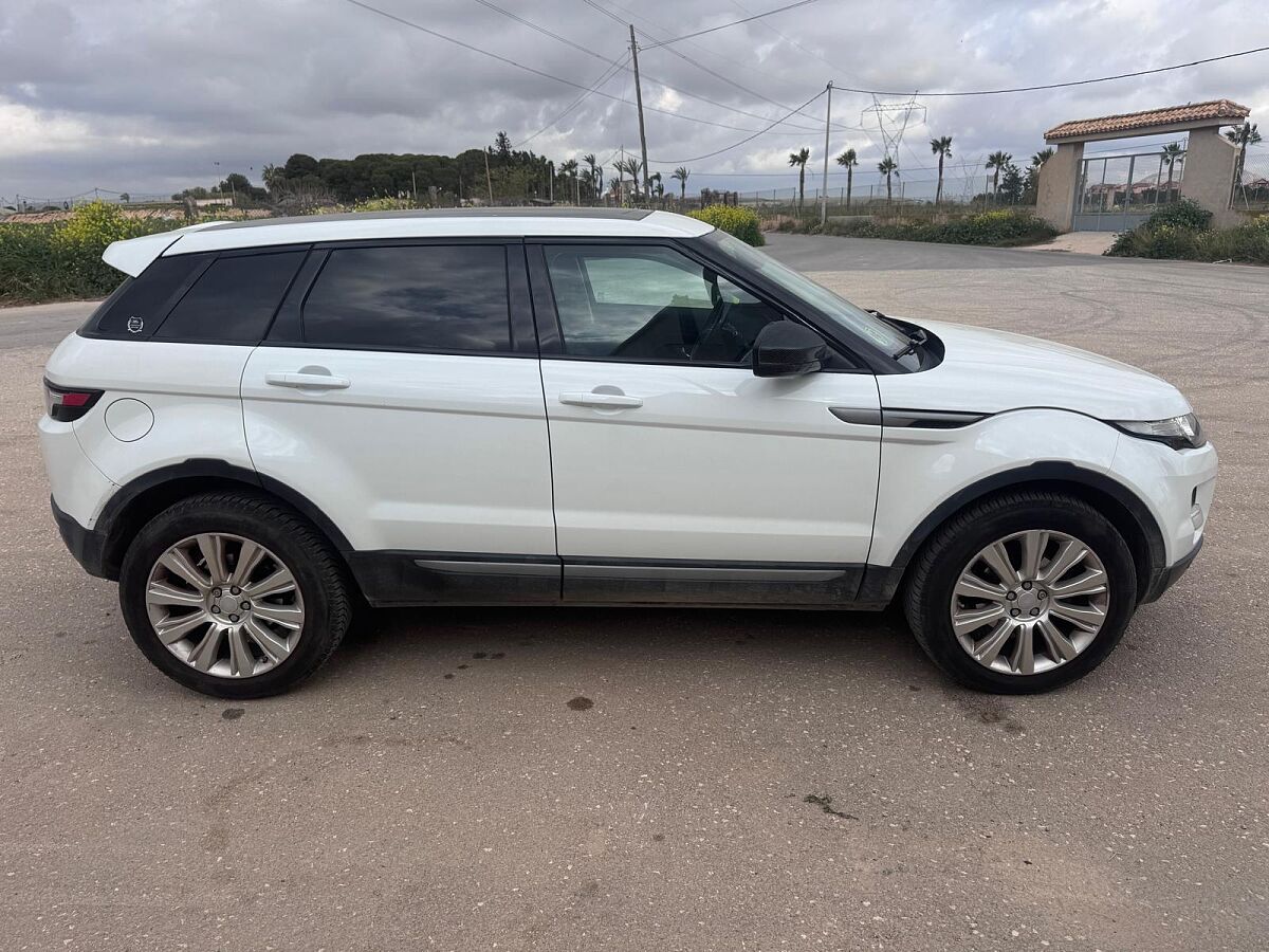 LAND ROVER EVOQUE PURE 2.2 TD4 4X4 SPANISH LHD IN SPAIN 89000 MILES SUPERB 2015
